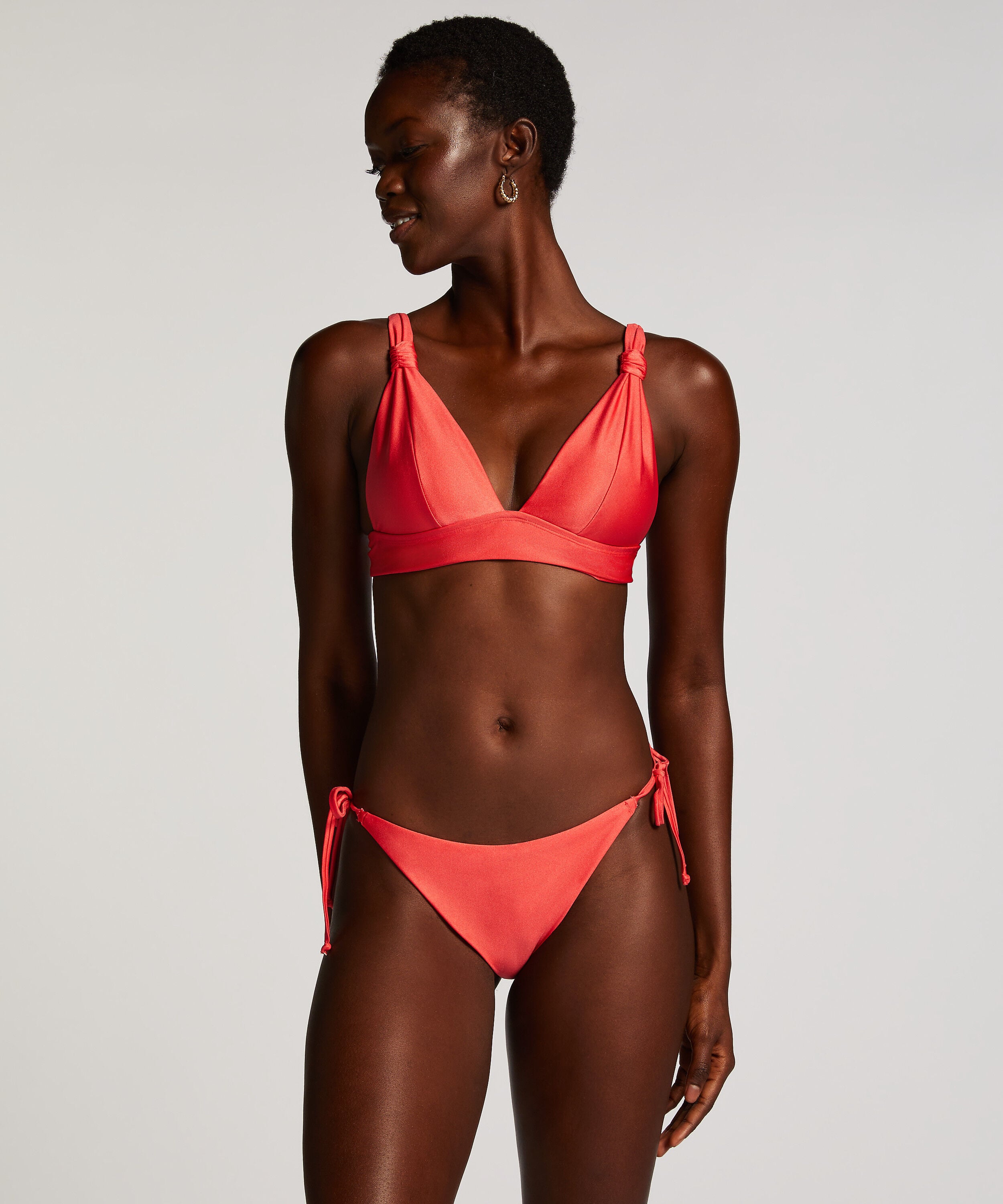 Bikini Slip Cheeky Tanga Luxe, Rot