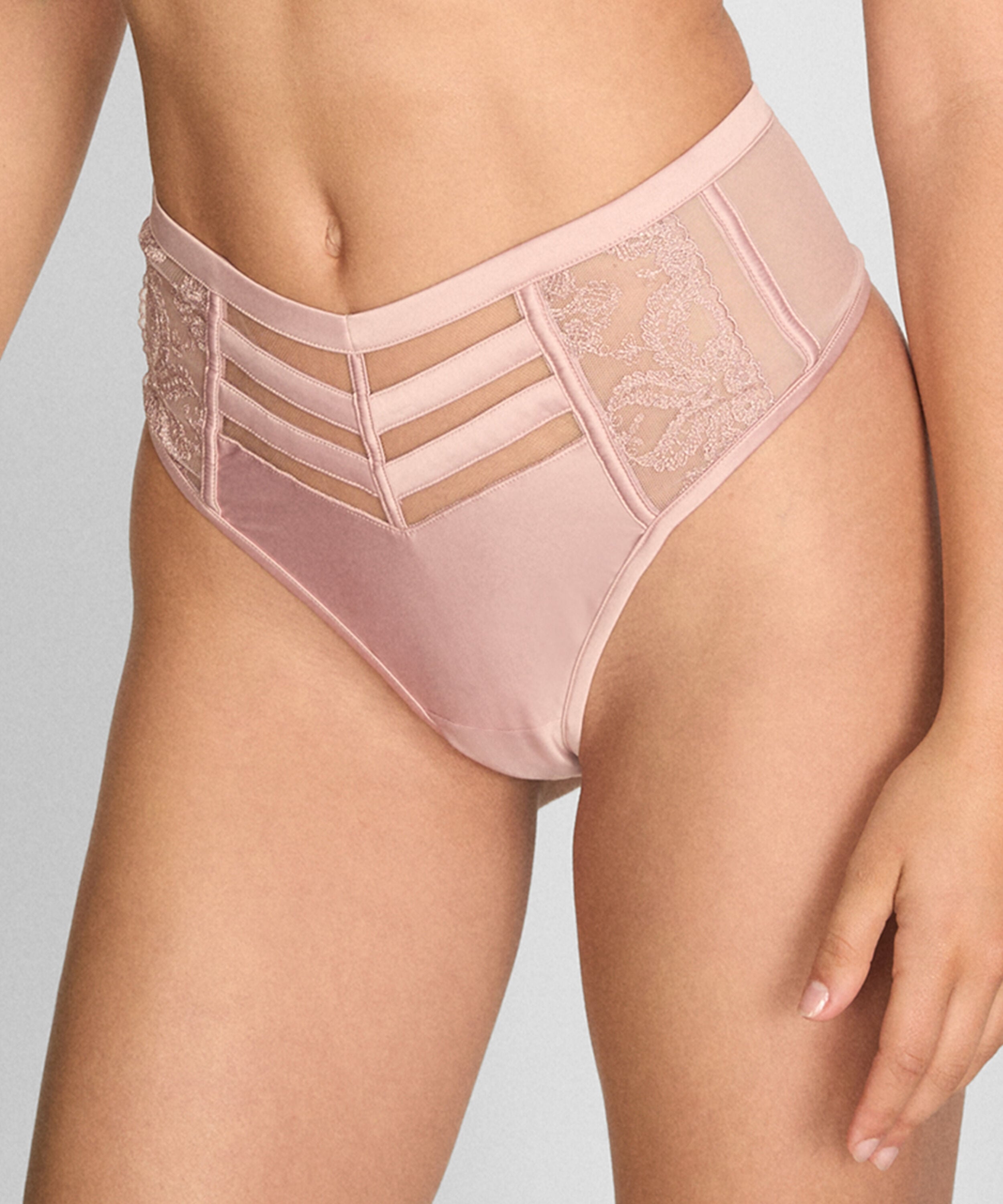 High-Cut String Rosa, Rosa High-Cut String Rosa, Rosa
