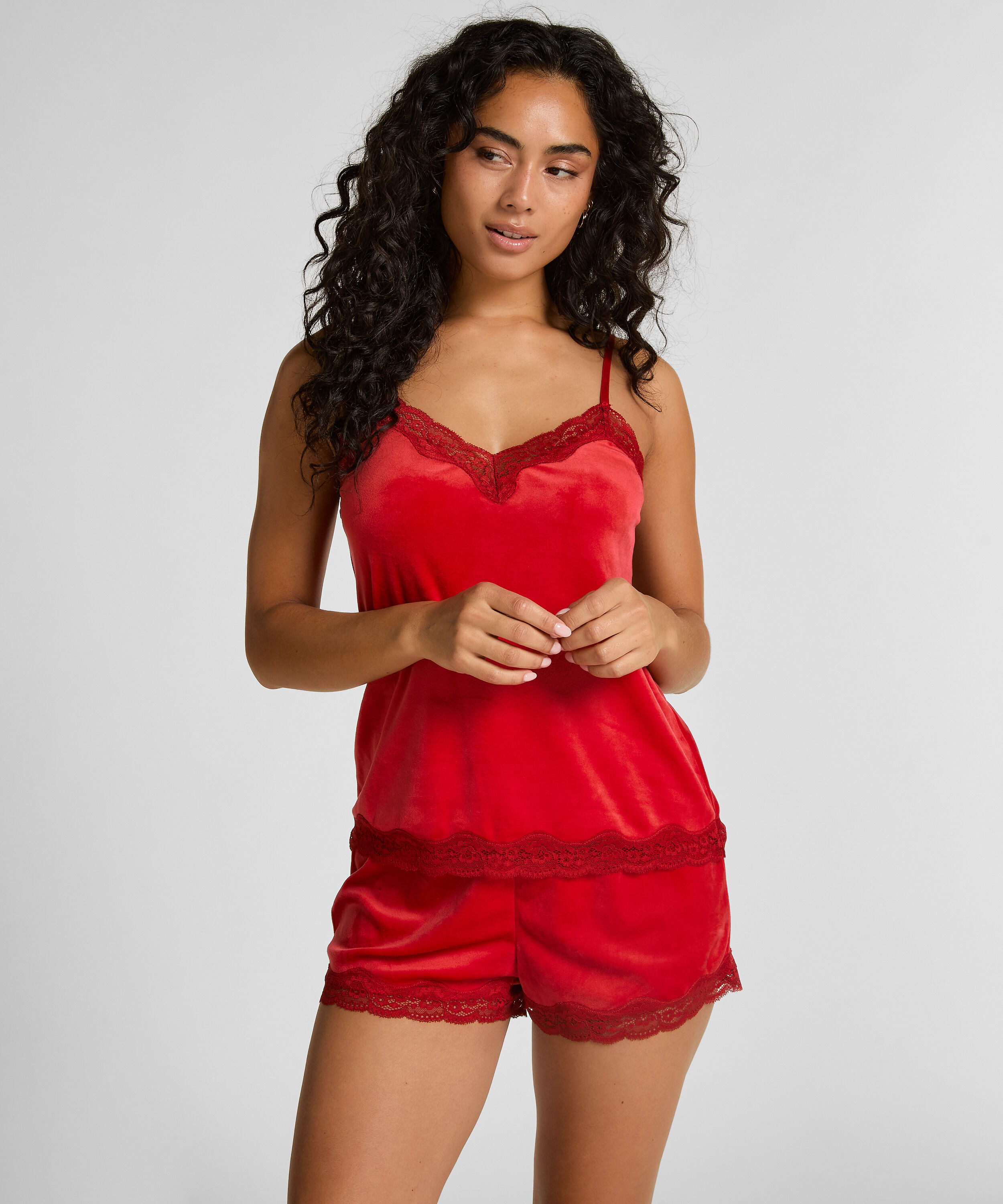 Cami Top Velours Lace
