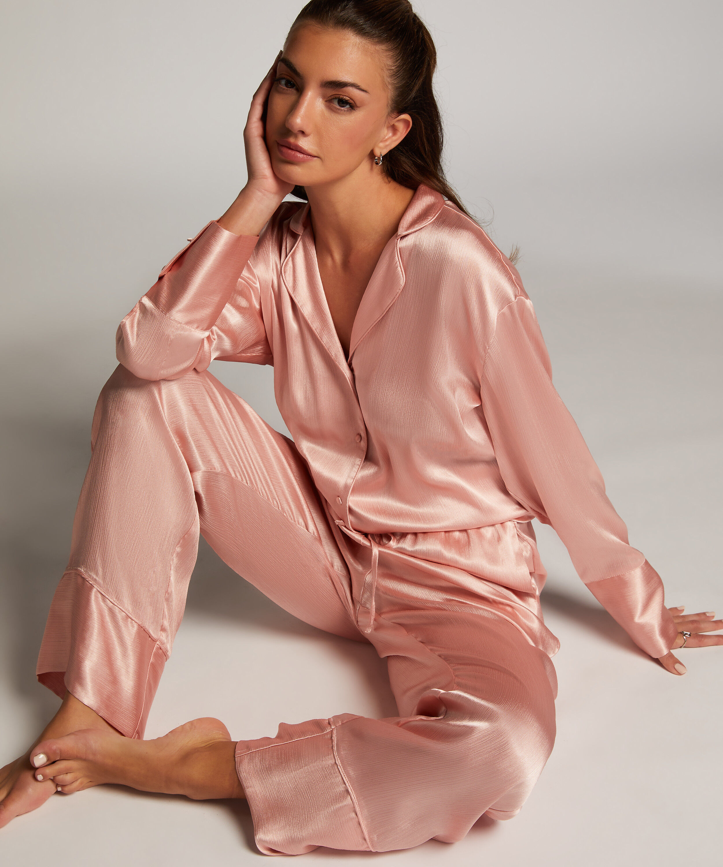 Hose Satin, Rosa