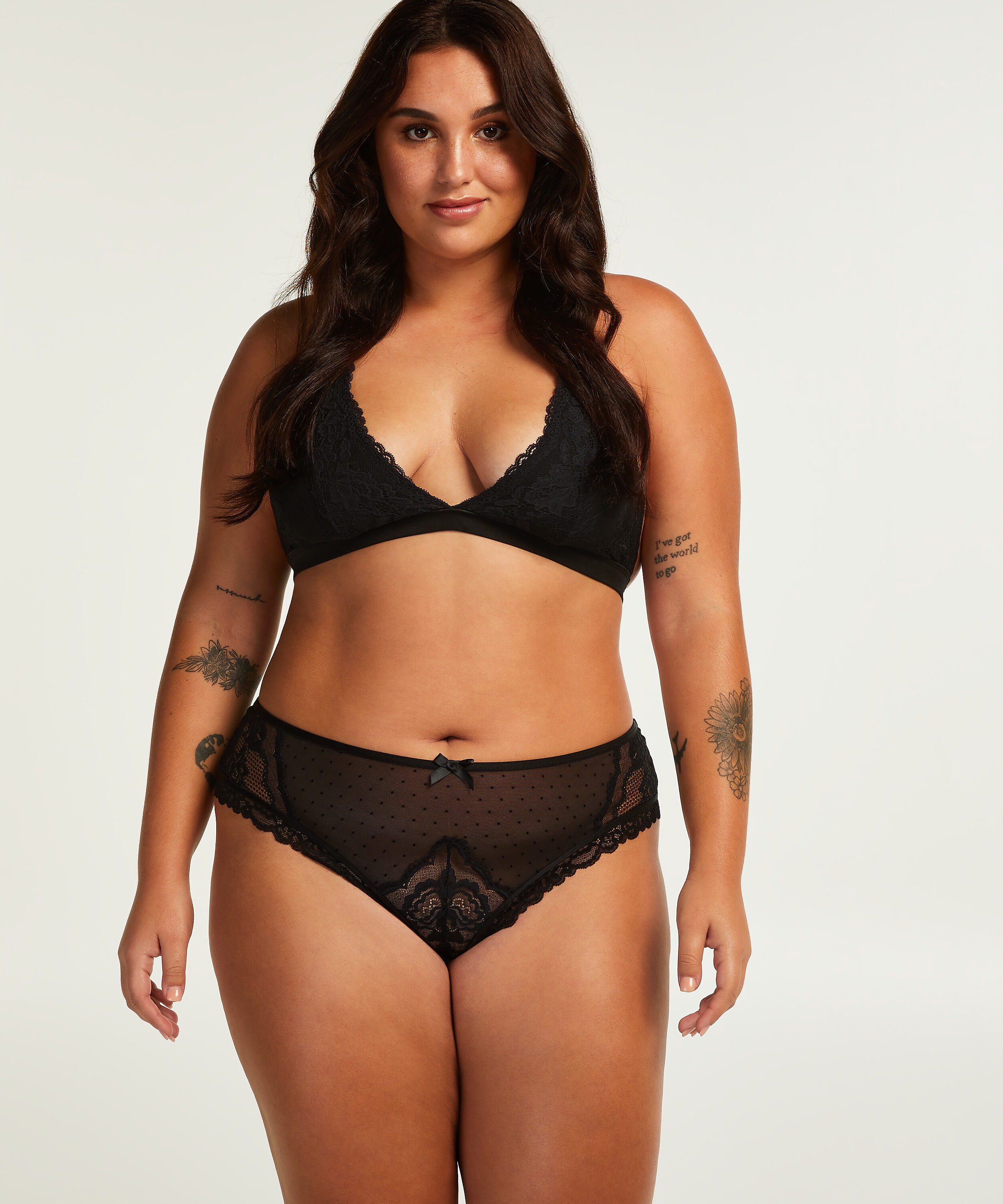 Brazilian Indiana Curvy, Schwarz