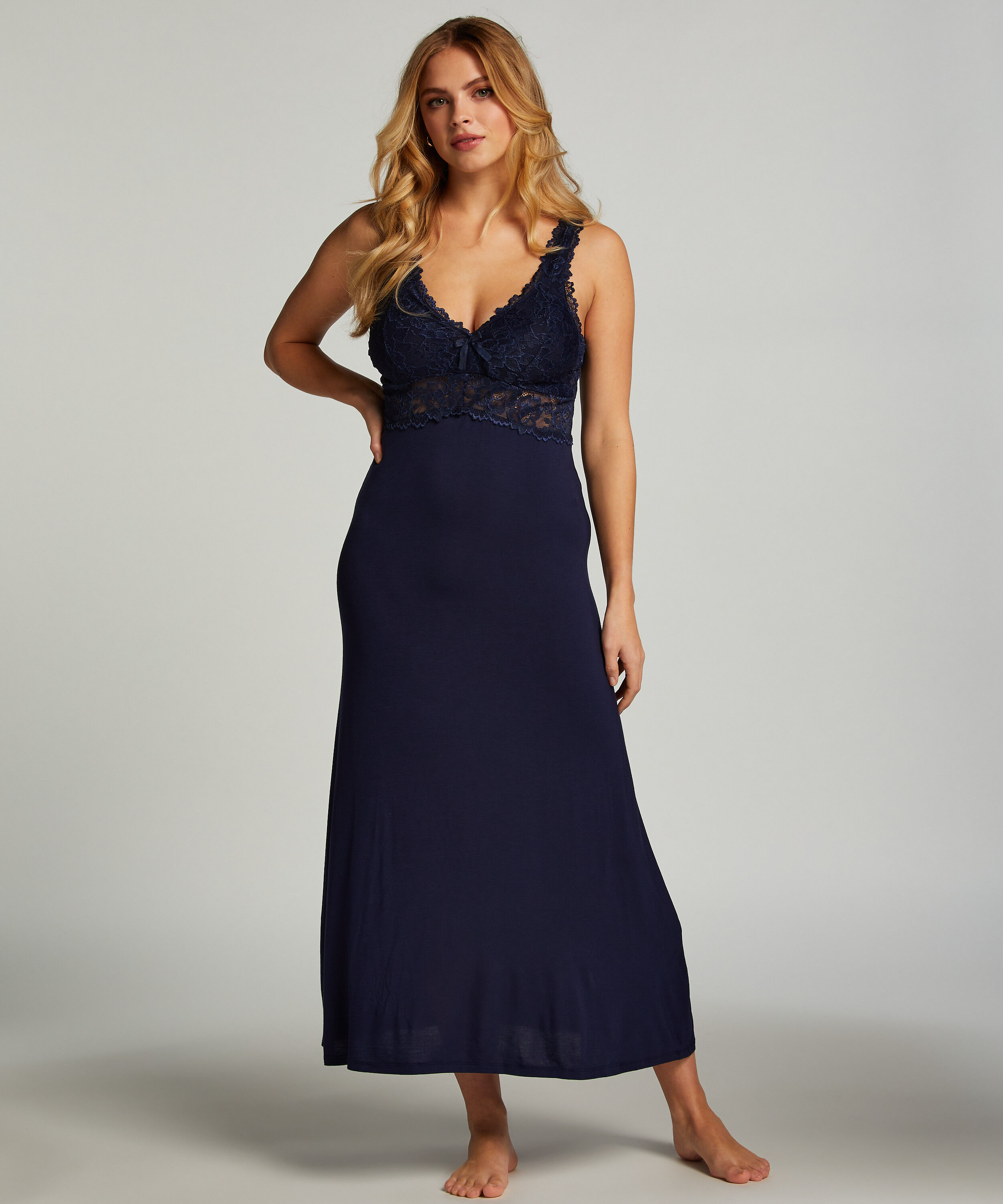Slipdress Nora Lace Long, Blau Slipdress Nora Lace Long, Blau