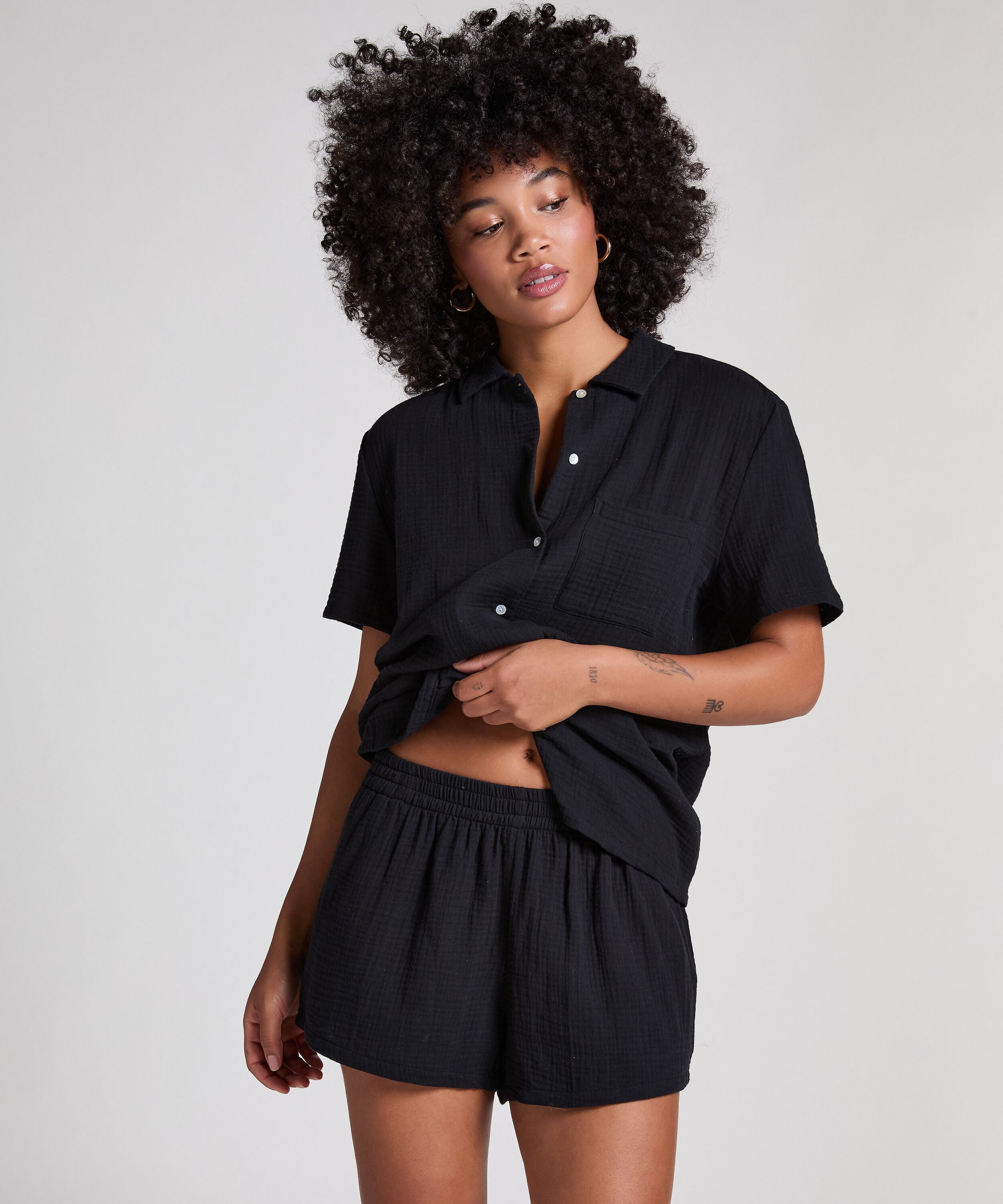 Musselin-Shorts, Schwarz
