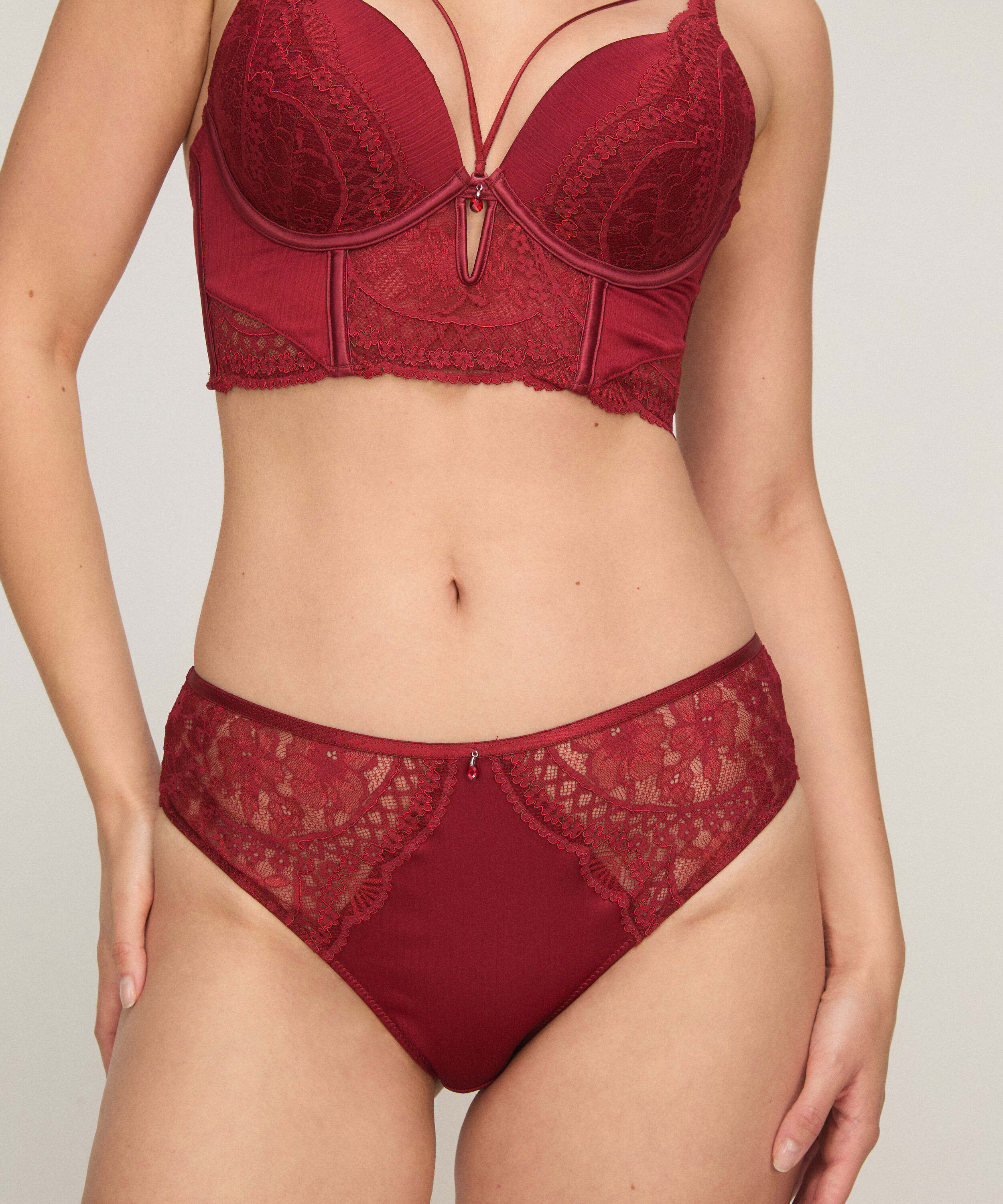 High Waist Slip Tosca, Rot High Waist Slip Tosca, Rot