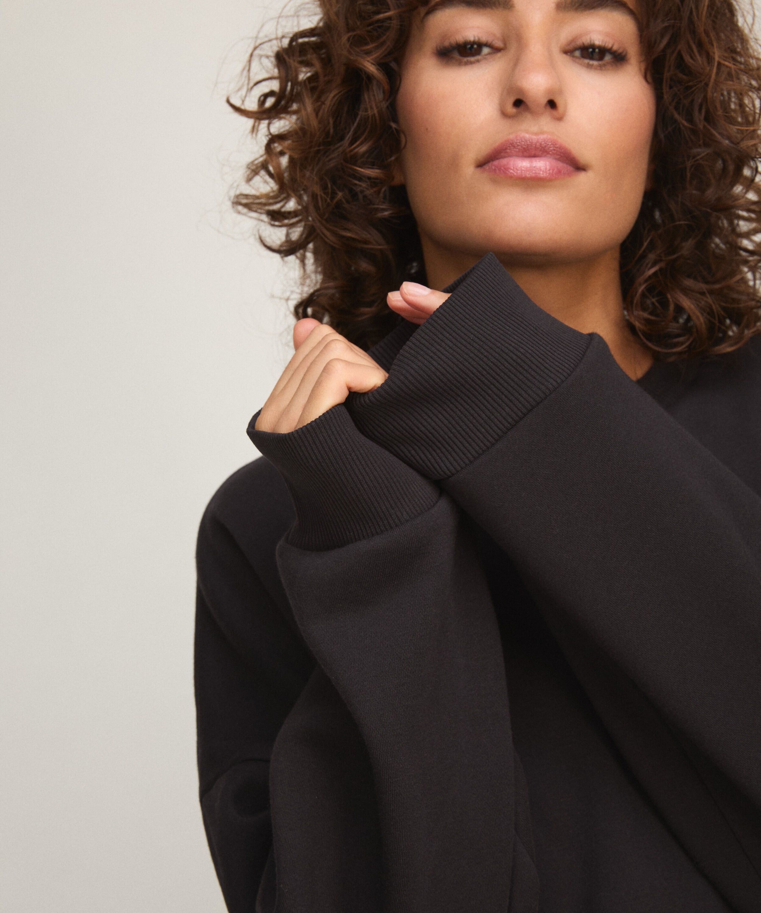 Sweat mit Rundhalsausschnitt aus angerautem Sweatstoff