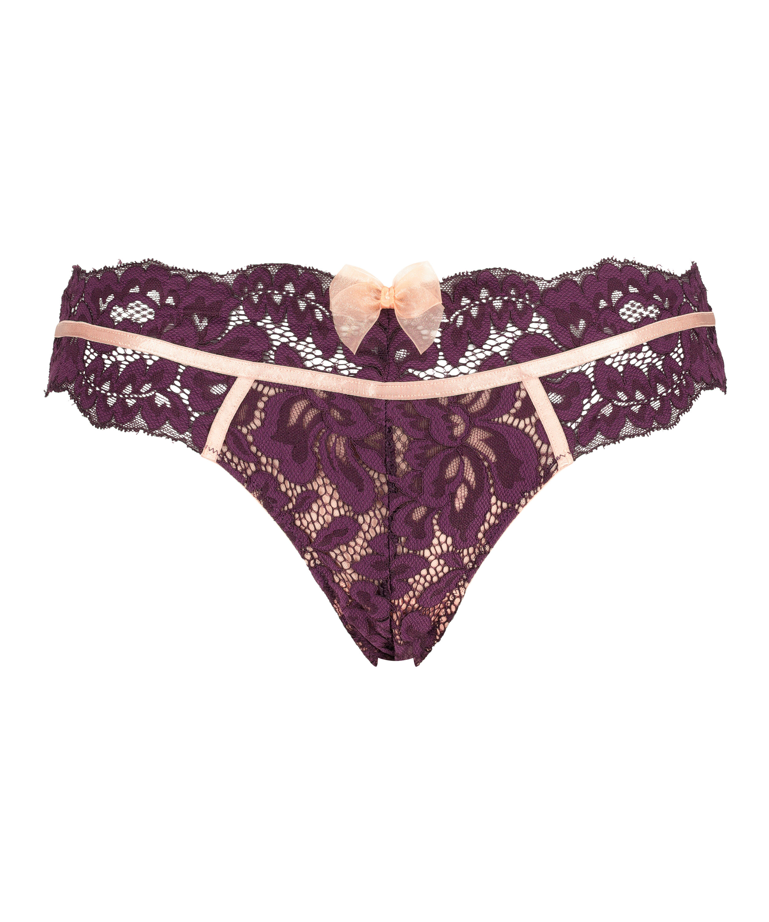 Brazilian Millie, Lila