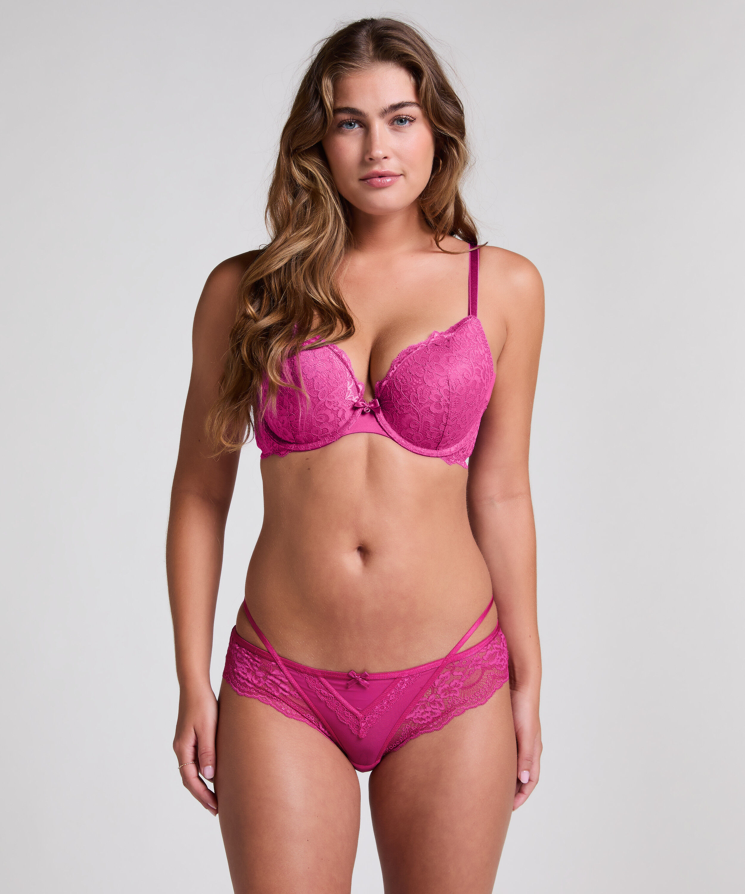Emma Brazilian, Rosa Emma Brazilian, Rosa
