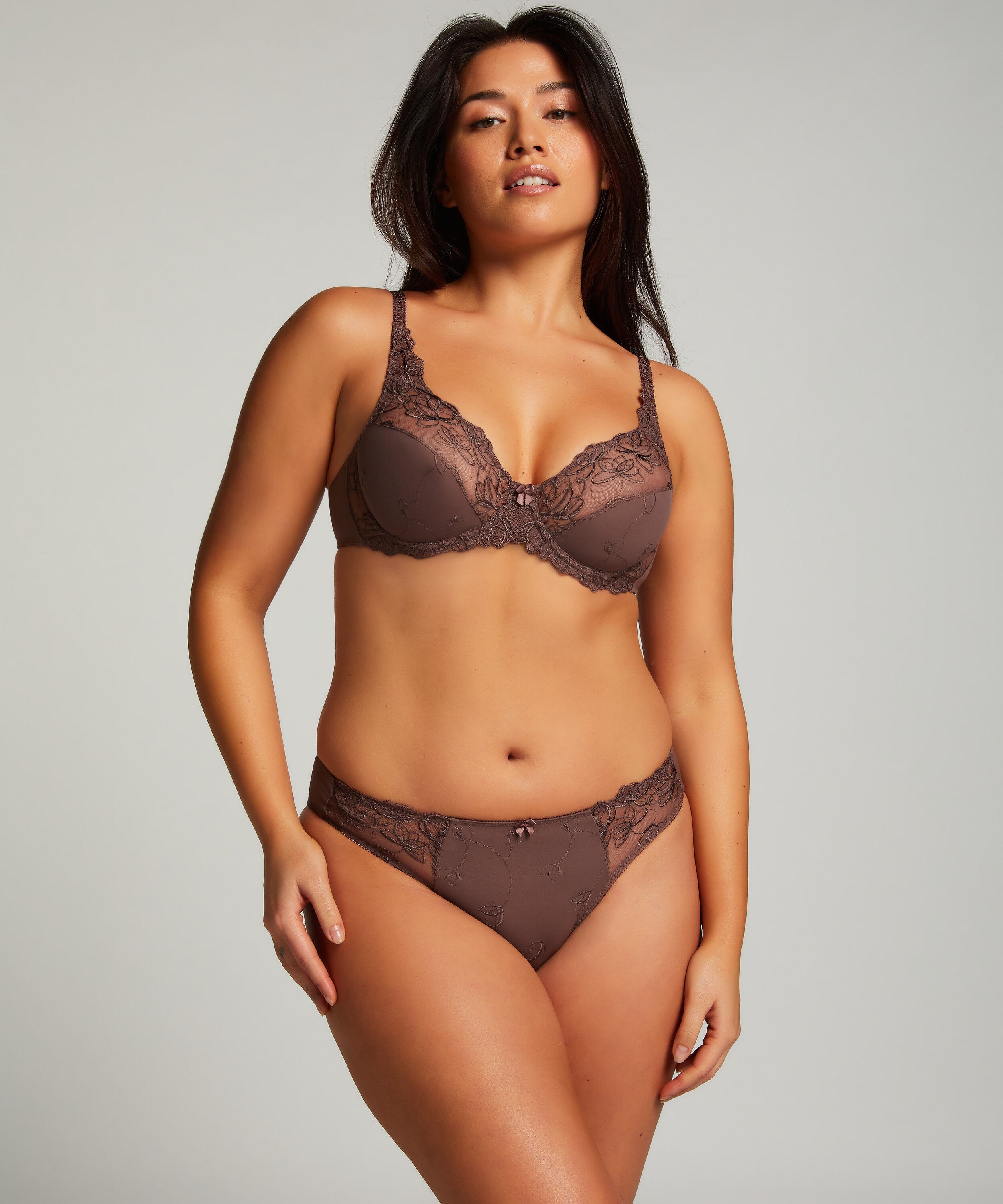 Slip Diva, Braun Slip Diva, Braun