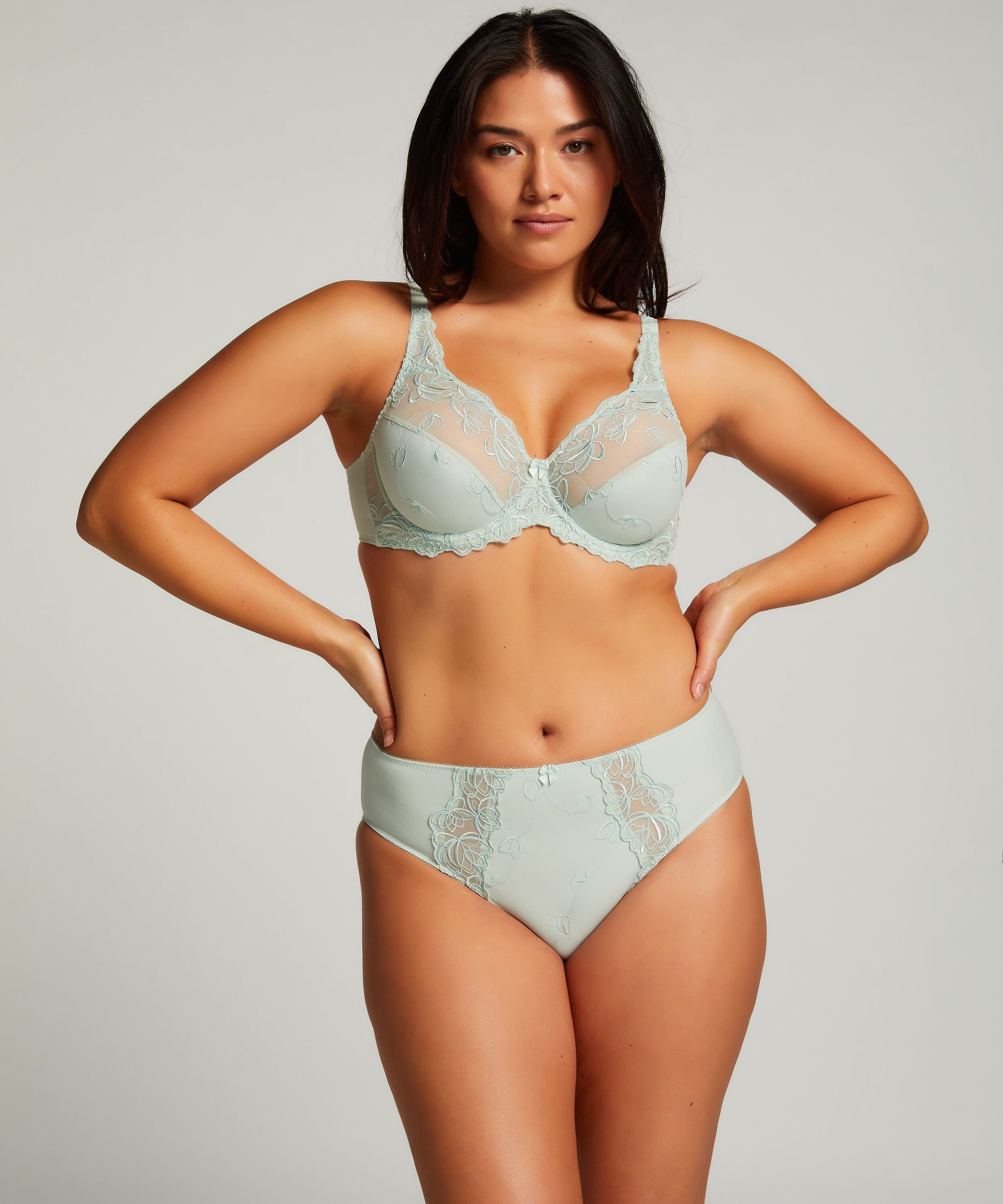 Hochgeschnittener Slip Diva, Grün Hochgeschnittener Slip Diva, Grün