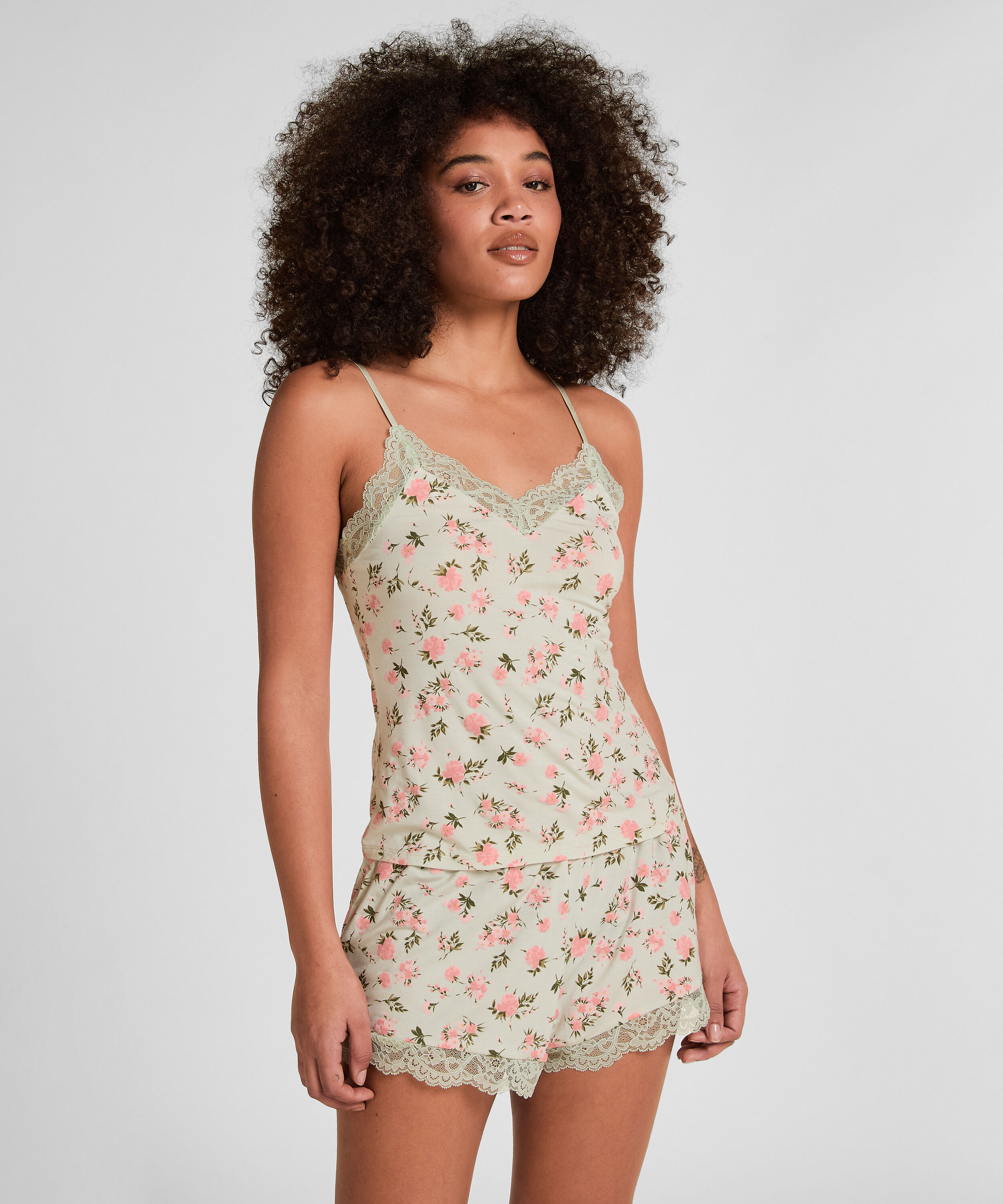 Pyjamaset Nana