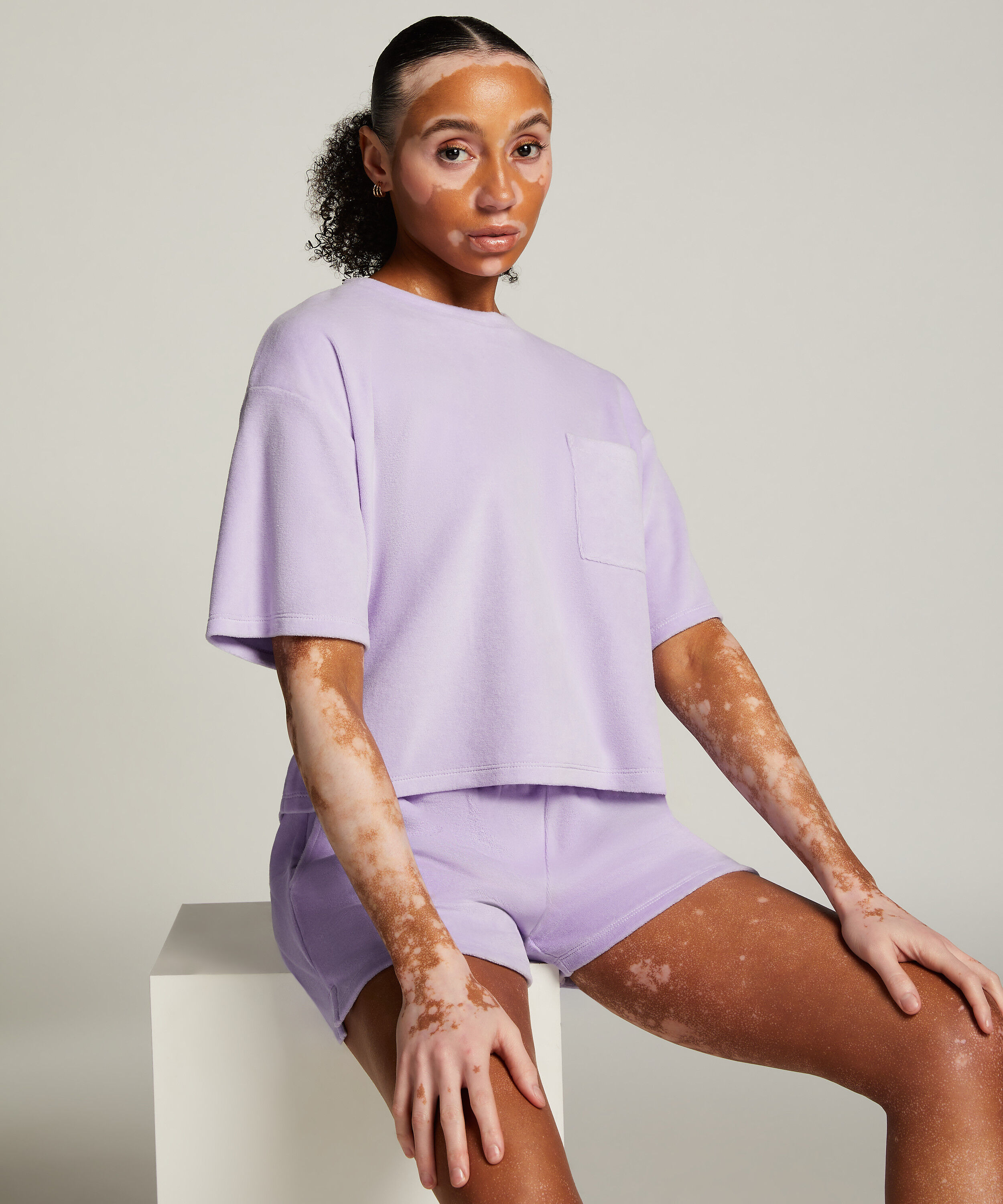 Shorts Velours Pocket, Lila