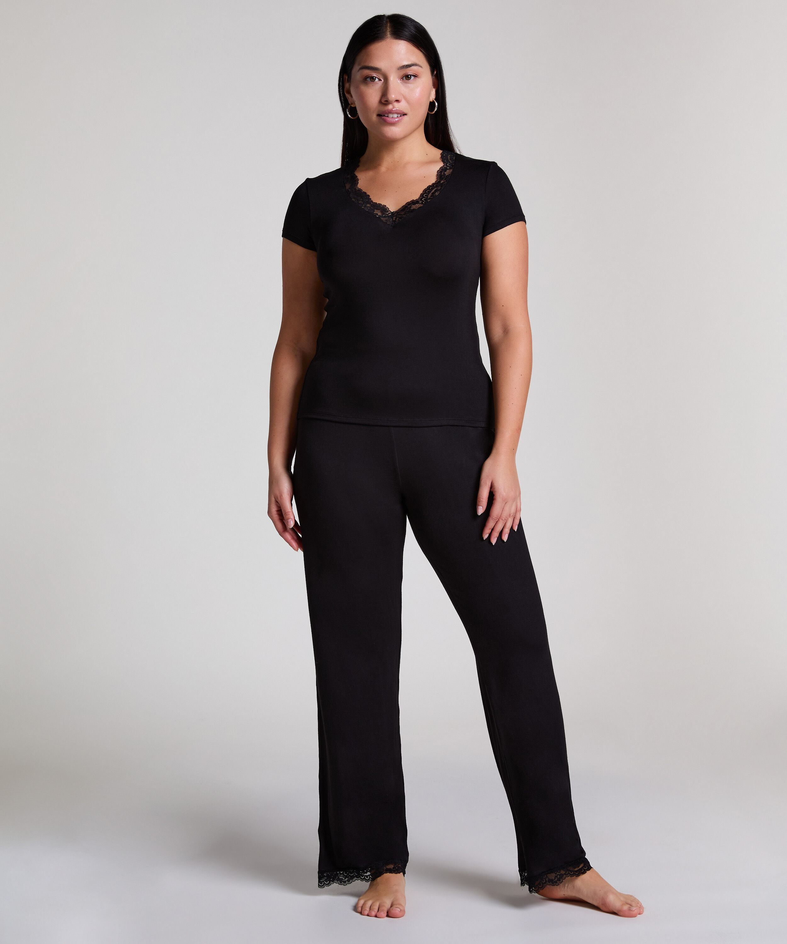 Pyjamaset Nanna, Schwarz