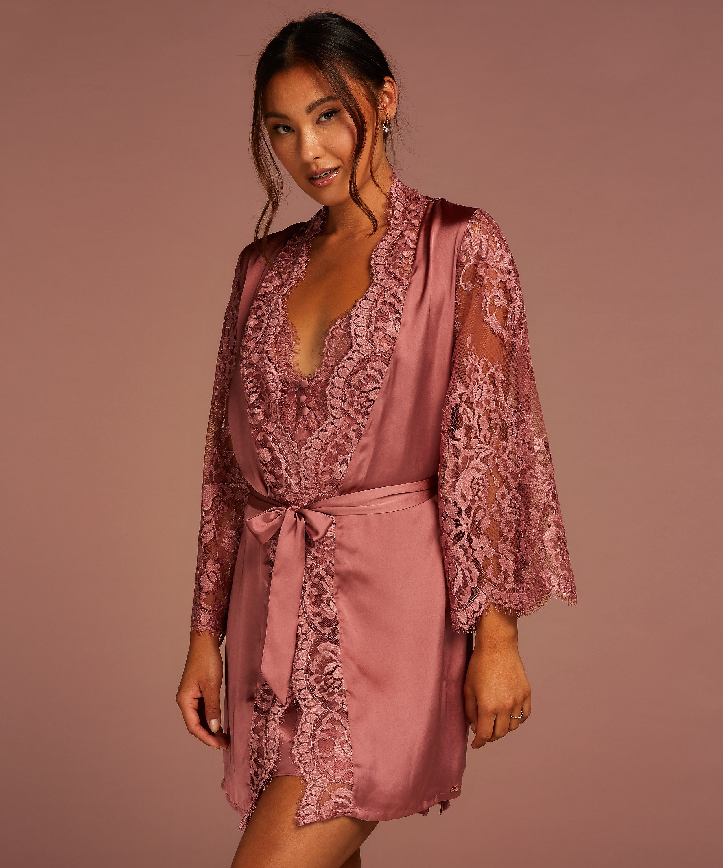Kimono All Over Lace für 49.99€ - Alle Nachtwäsche - Hunkemöller
