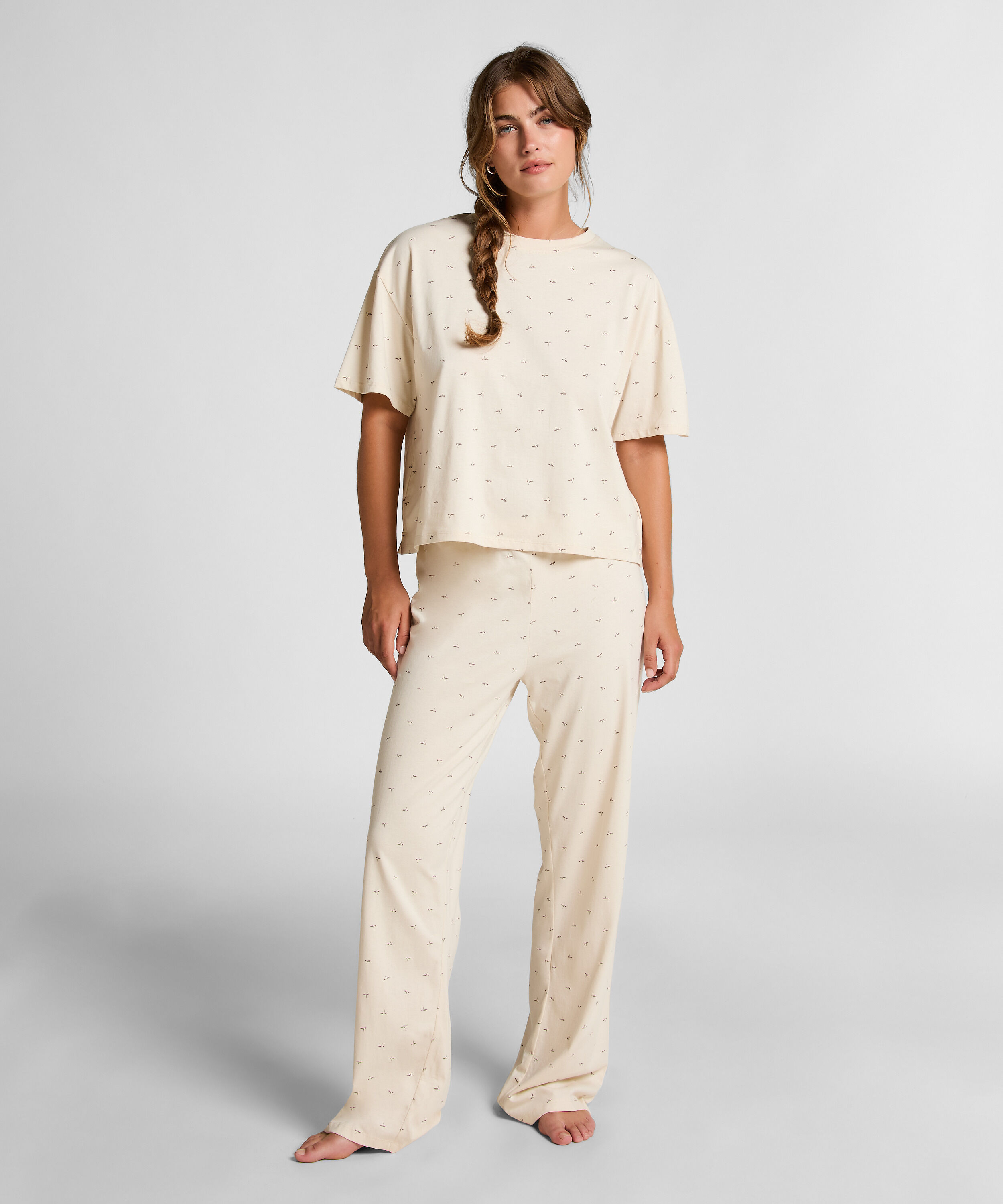 Pyjamaset, Weiß