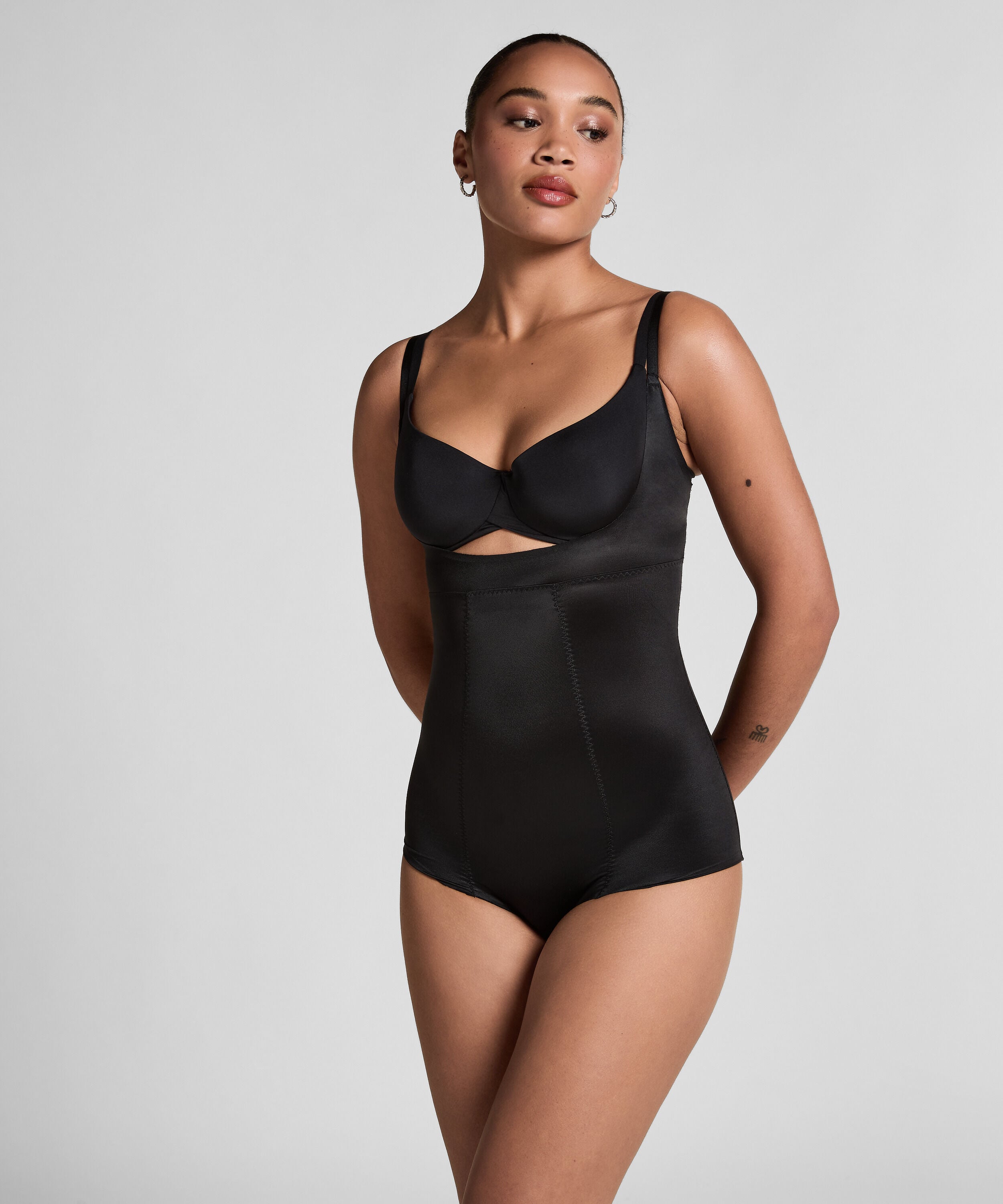 Formender Scuba Body, Schwarz Formender Scuba Body, Schwarz