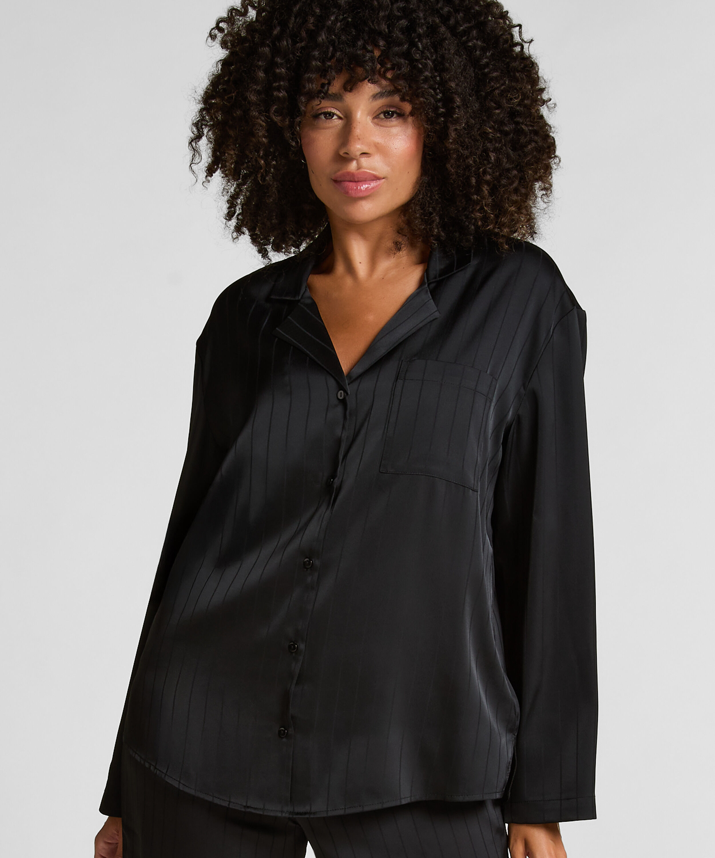 Satinjacke mit Nadelstreifen, Schwarz Satinjacke mit Nadelstreifen, Schwarz