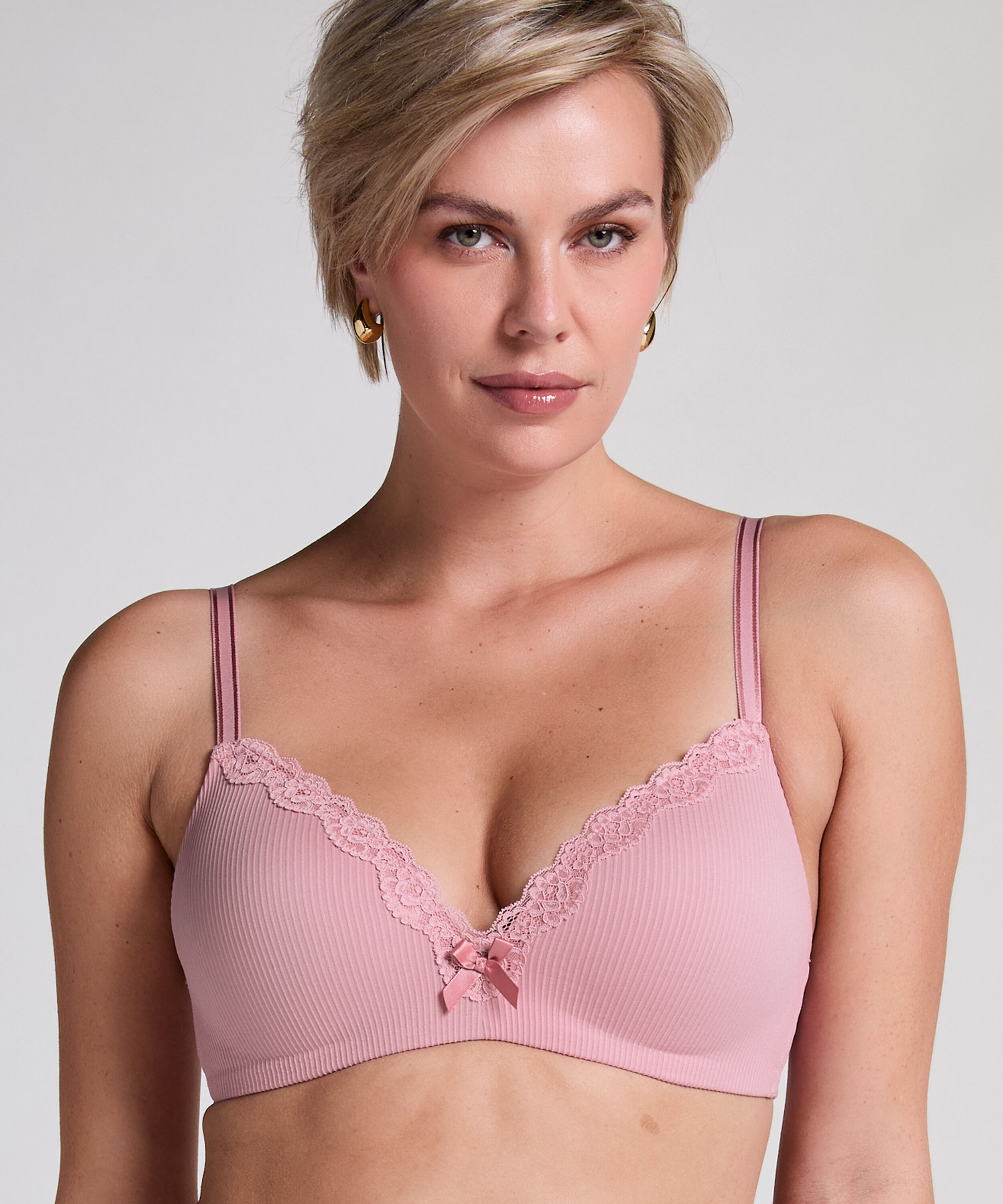 Vorgeformter BH ohne Bügel Lola, Rosa
