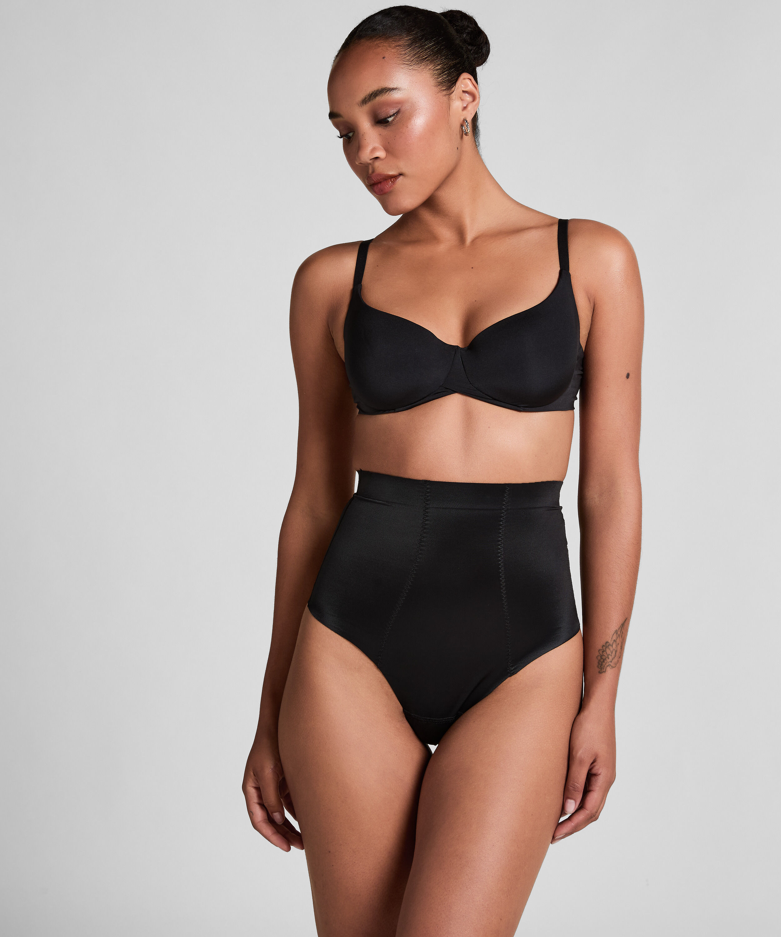 Formender Scuba-Tanga mit hoher Taille, Schwarz