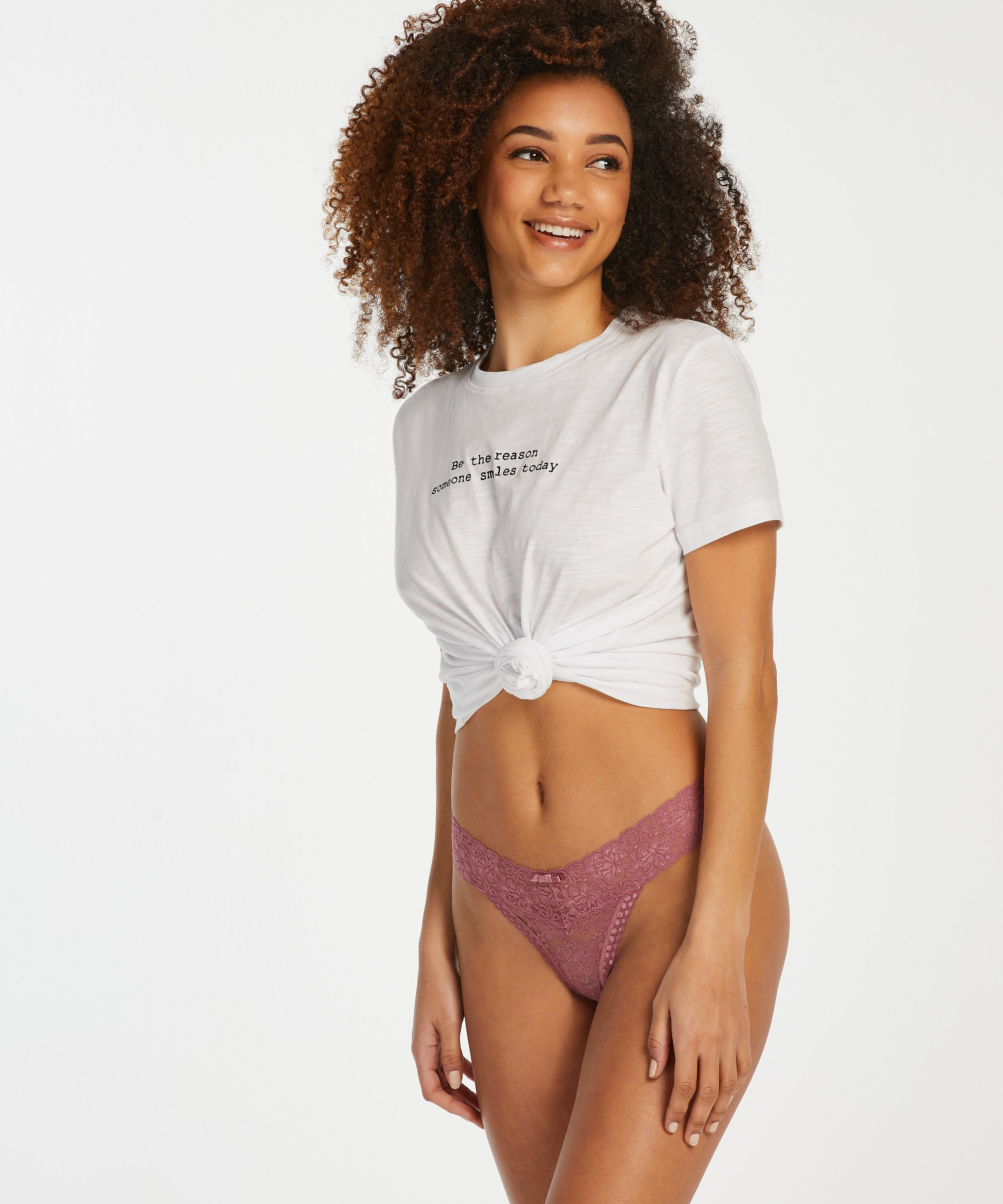 Besonders niedriggeschnittener V-String, Lila Besonders niedriggeschnittener V-String, Lila