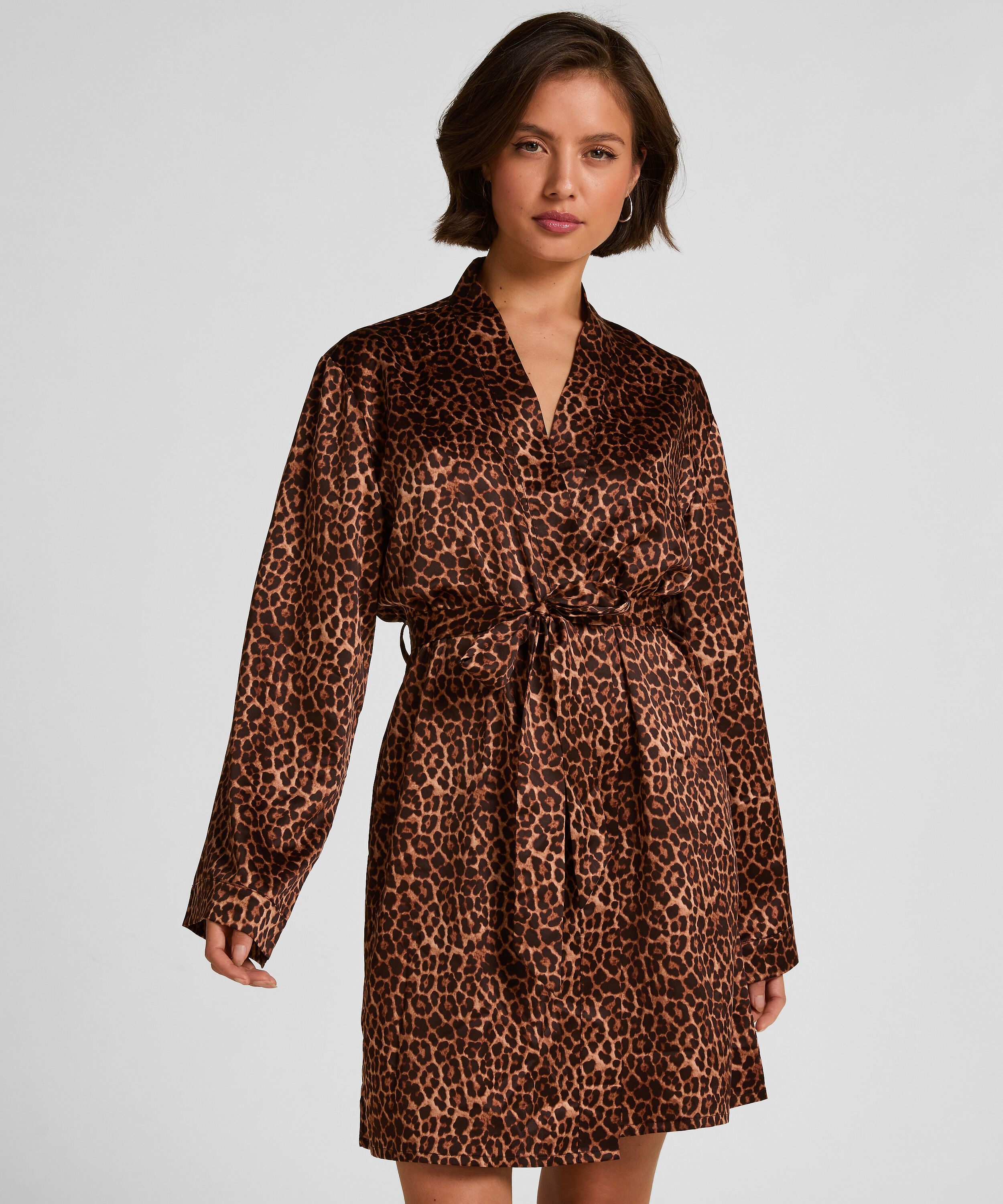 Kimono Satin, Schwarz