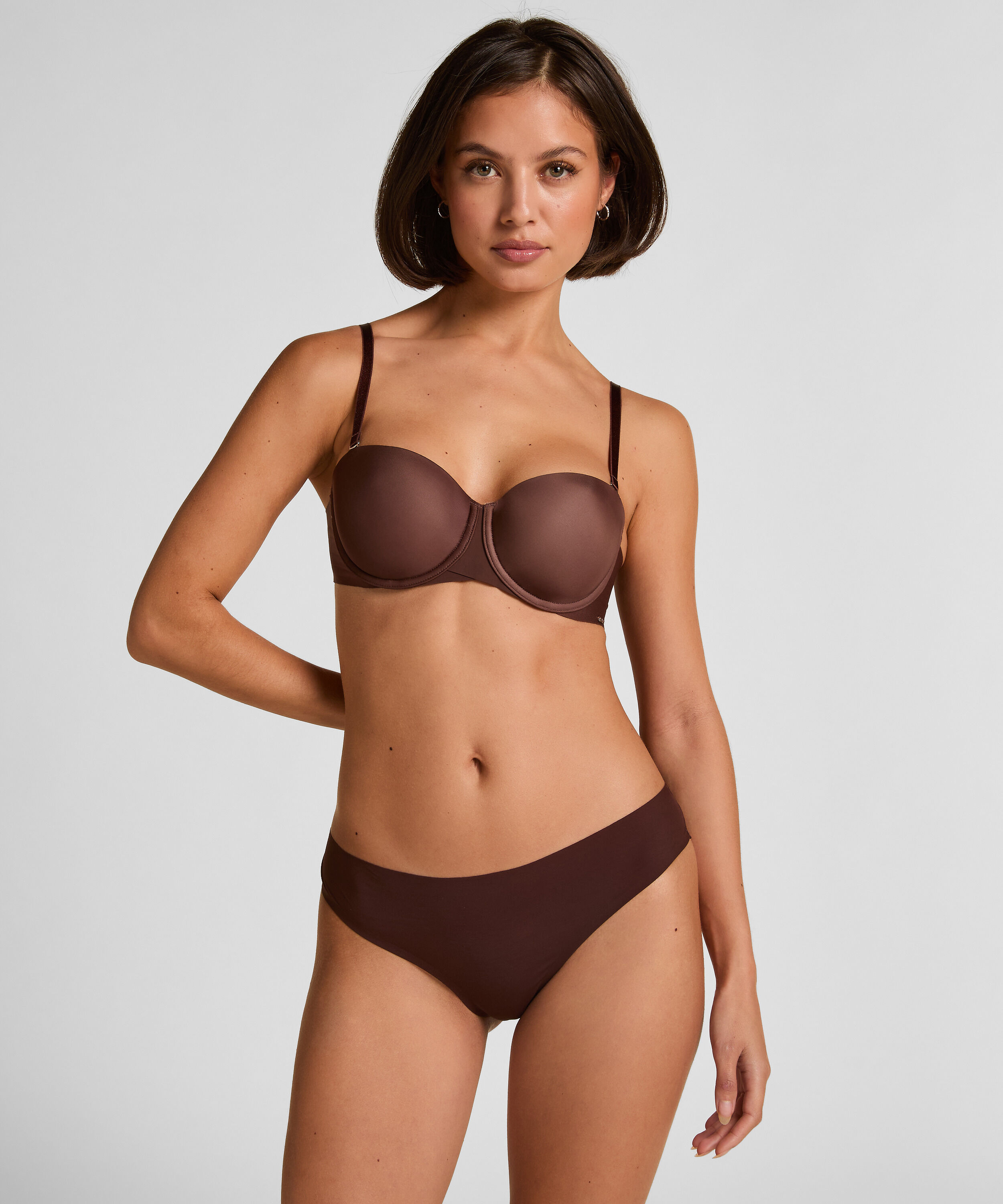 Invisible Brazilian Fishnet, Braun