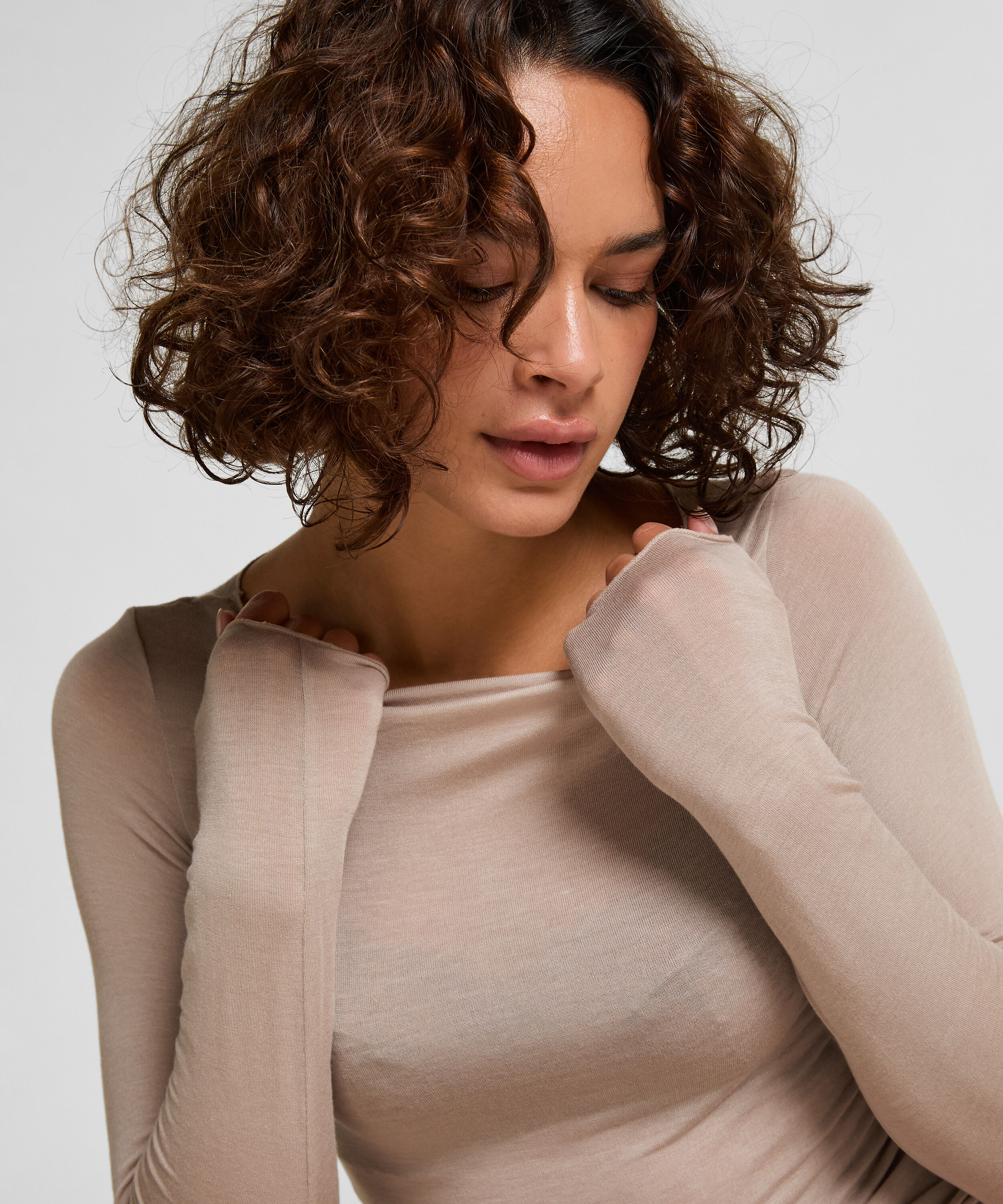 super soft Shirt aus Kaschmir-Mix mit U-Boot-Ausschnitt, Grau super soft Shirt aus Kaschmir-Mix mit U-Boot-Ausschnitt, Grau