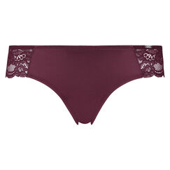 Brazilian Angie, Rot