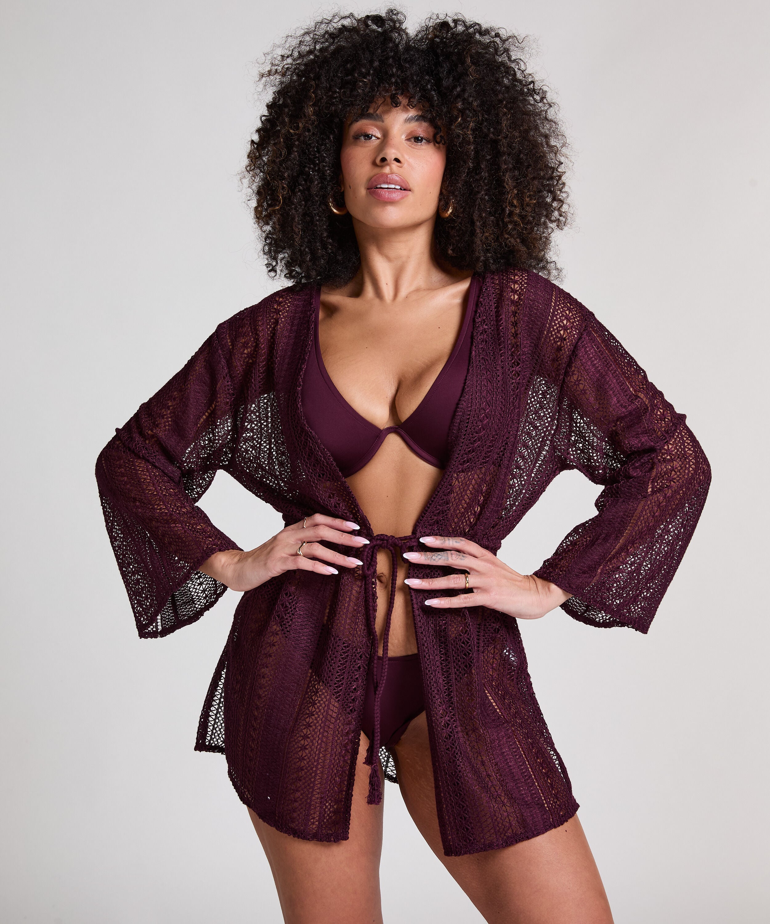 Gehäkelter Strand-Kaftan, Lila