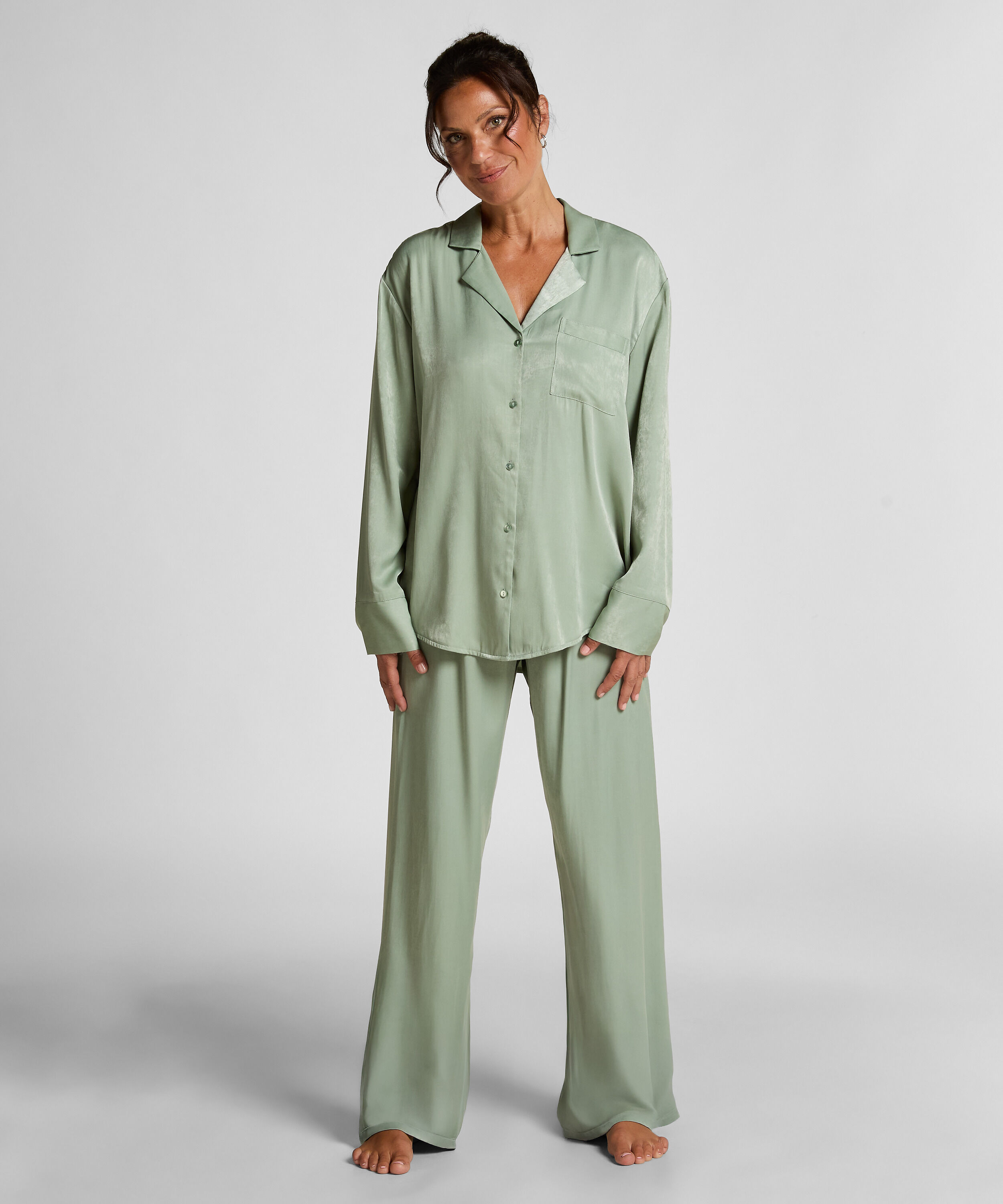 Hose Satin, Grün