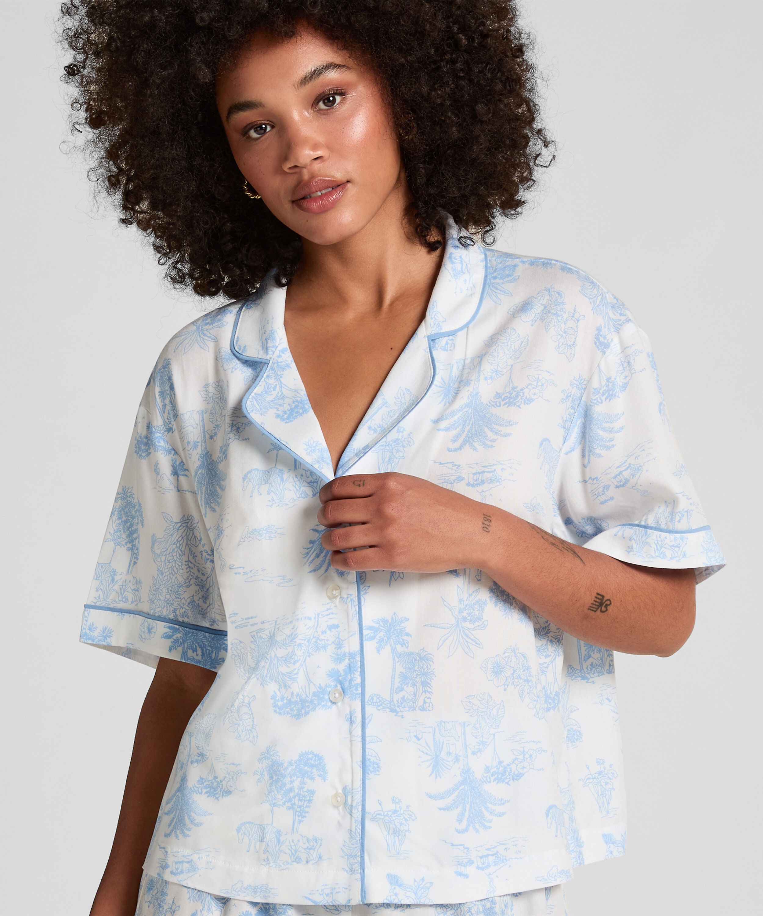 Kurzärmelige Jacke aus Webstoff, Blau Kurzärmelige Jacke aus Webstoff, Blau