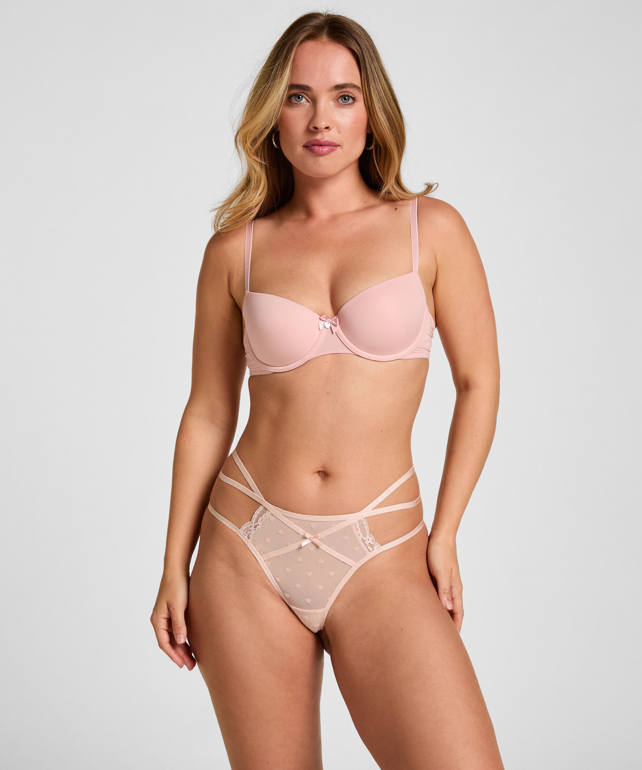 String Melda, Rosa