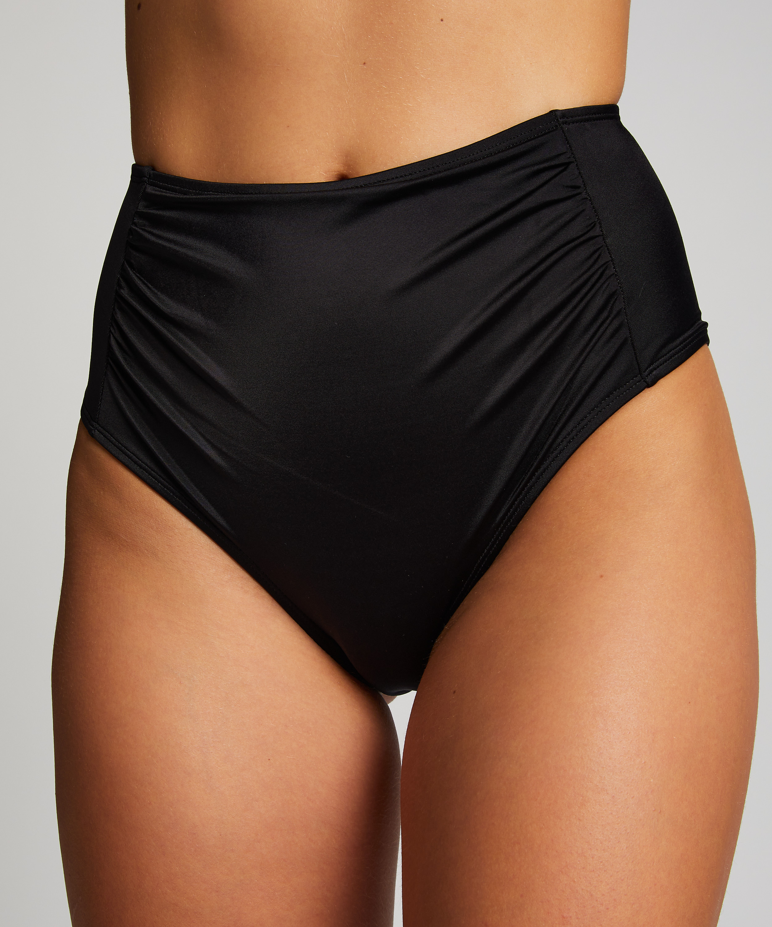 Bikini-Slip mit hoher Passform Luxe, Schwarz, main