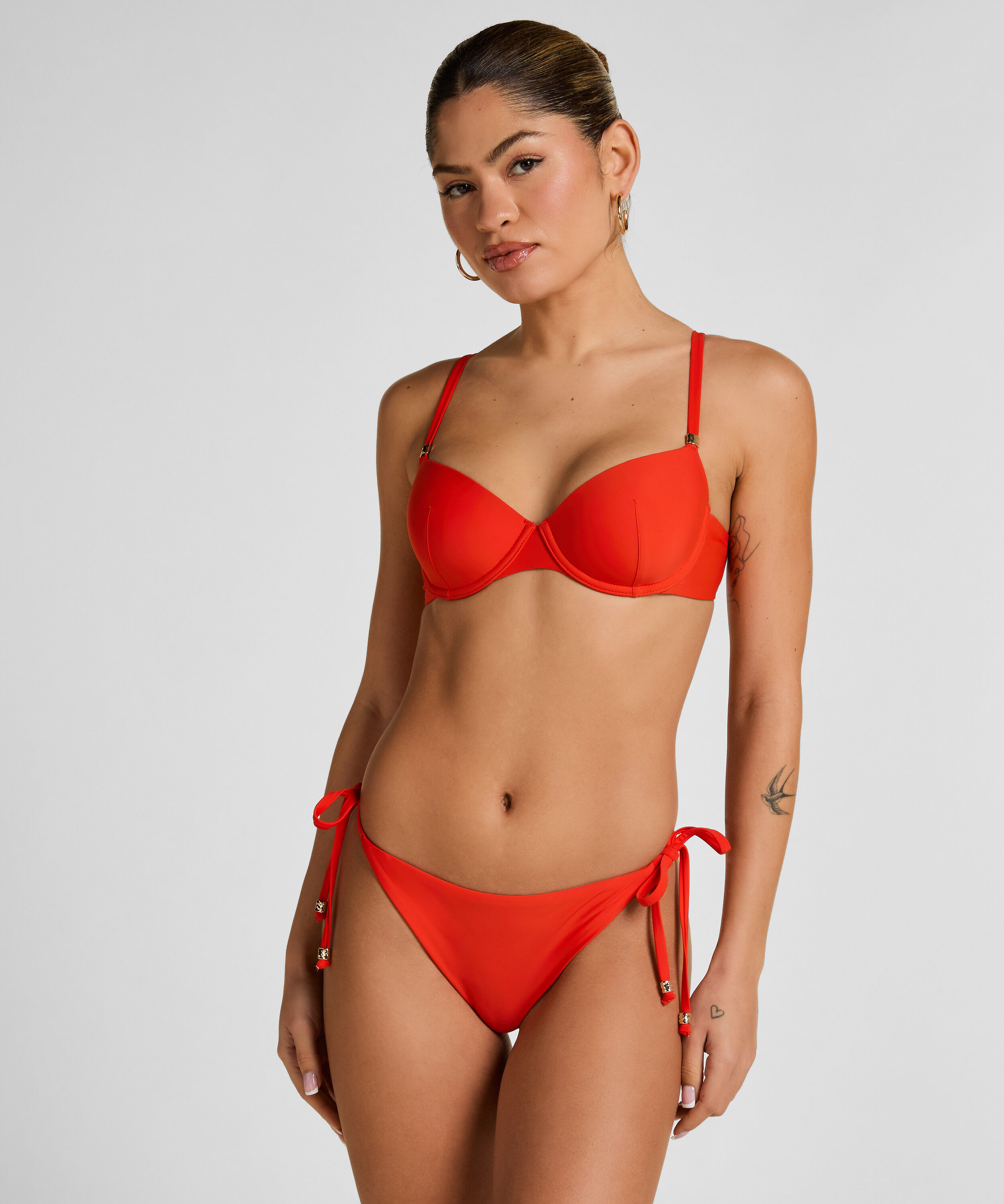 Luxe Bikini-Unterteil, Rot Luxe Bikini-Unterteil, Rot