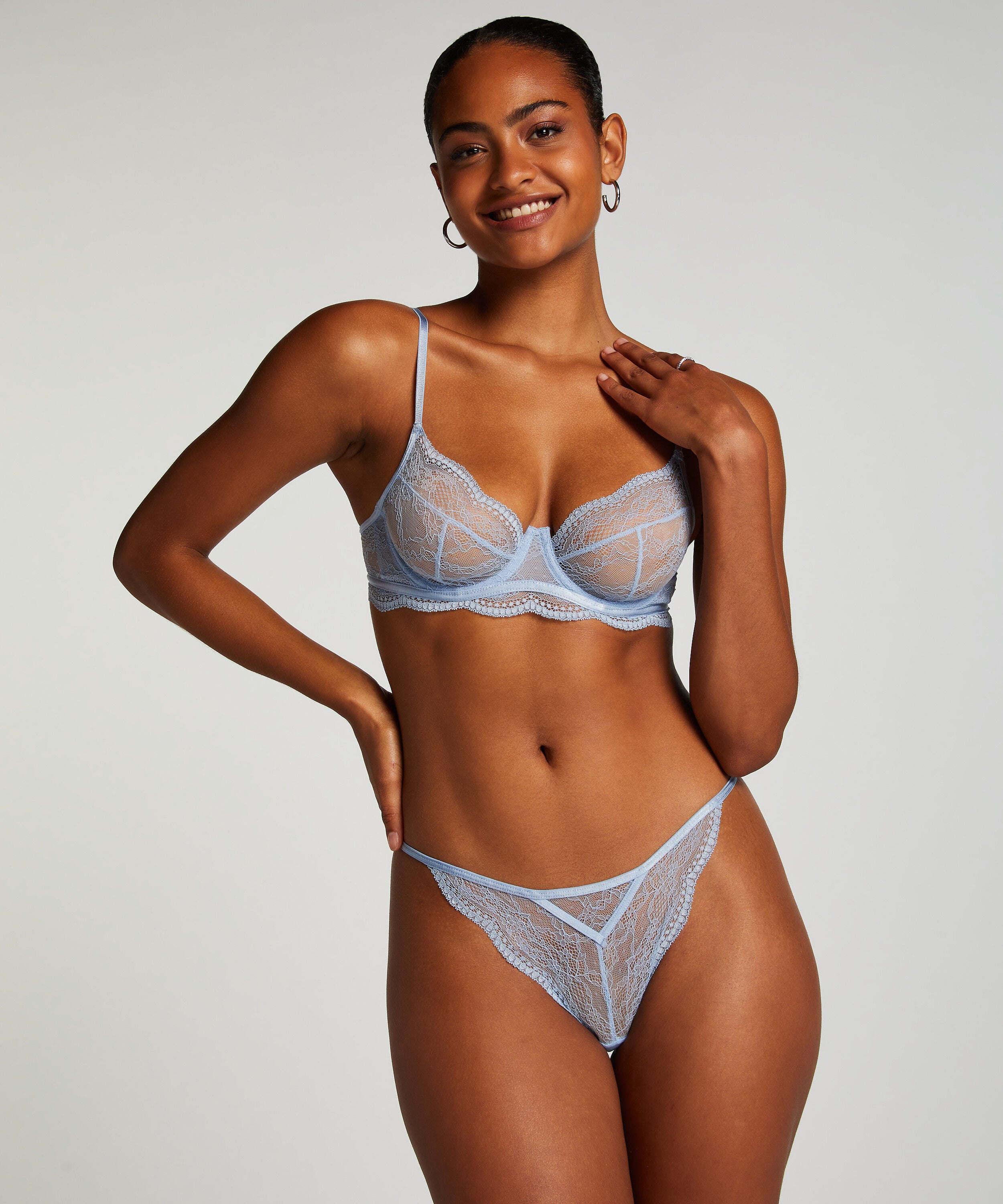 String Isabelle, Blau