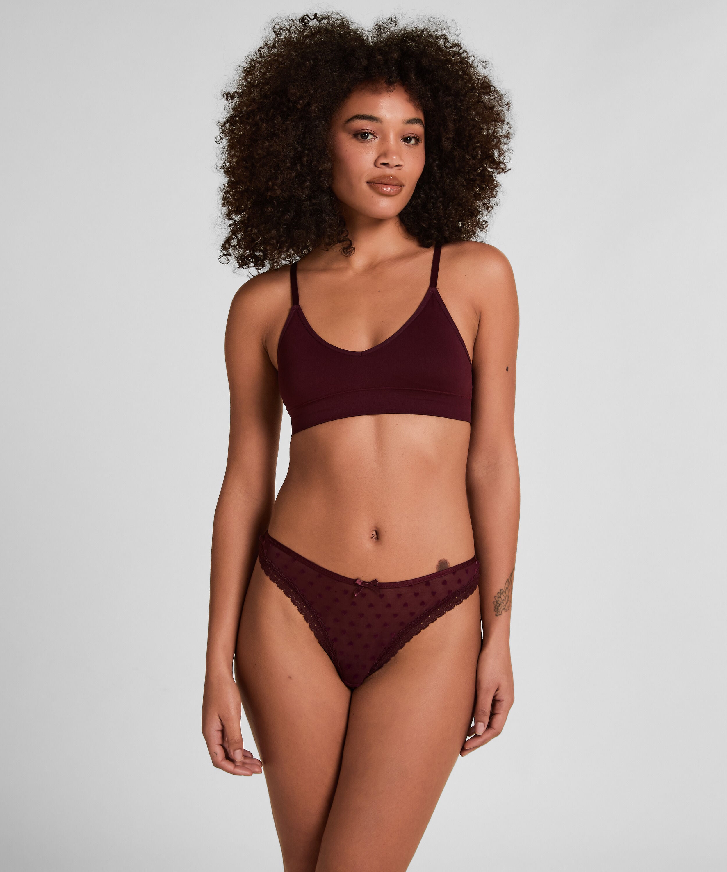 String Phoebe, Lila
