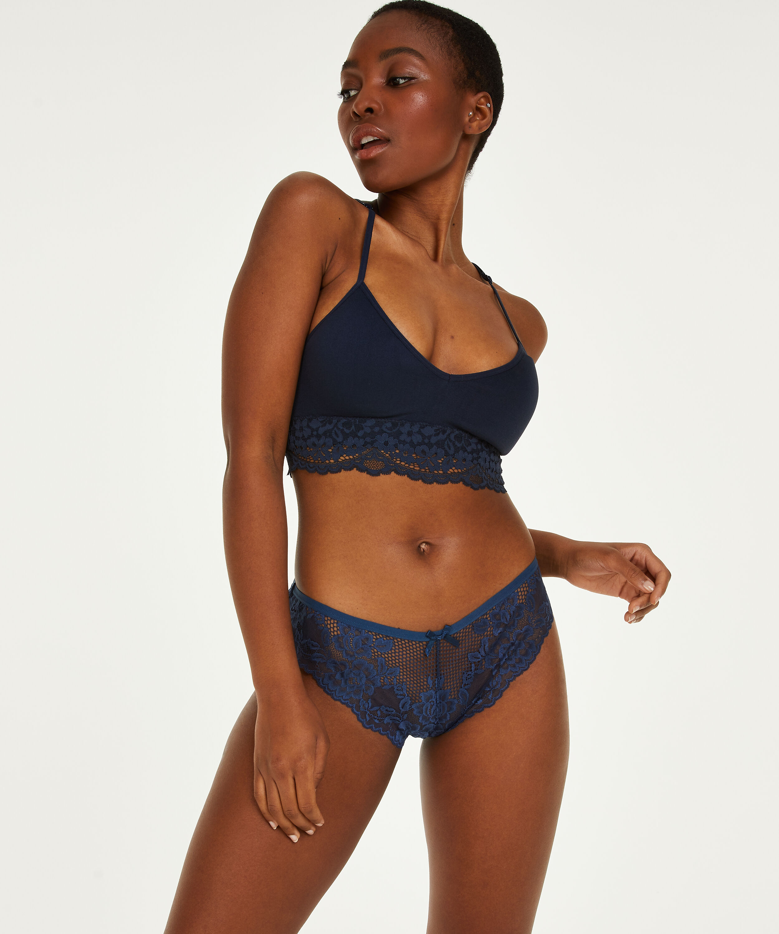 Brazilian Bianca, Blau